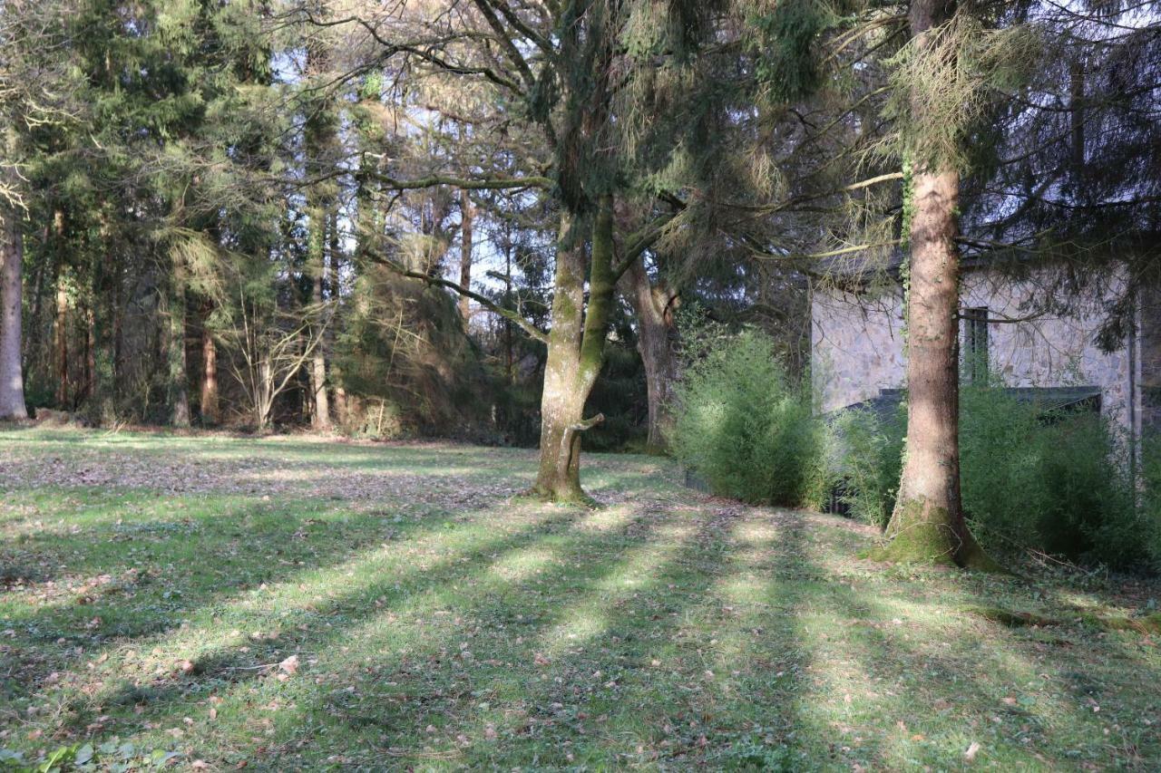 Le Portail Des Ardennes Villa Nassogne Exteriör bild